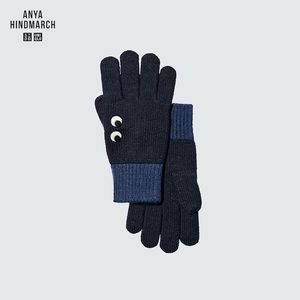 Uniqlo x Anya Hindmarch Gloves NWT